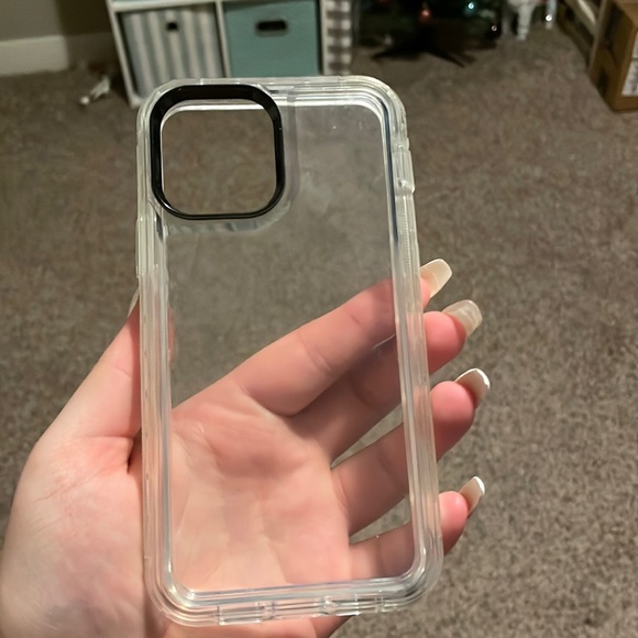 iPhone 12 phone case - Picture 1 of 2